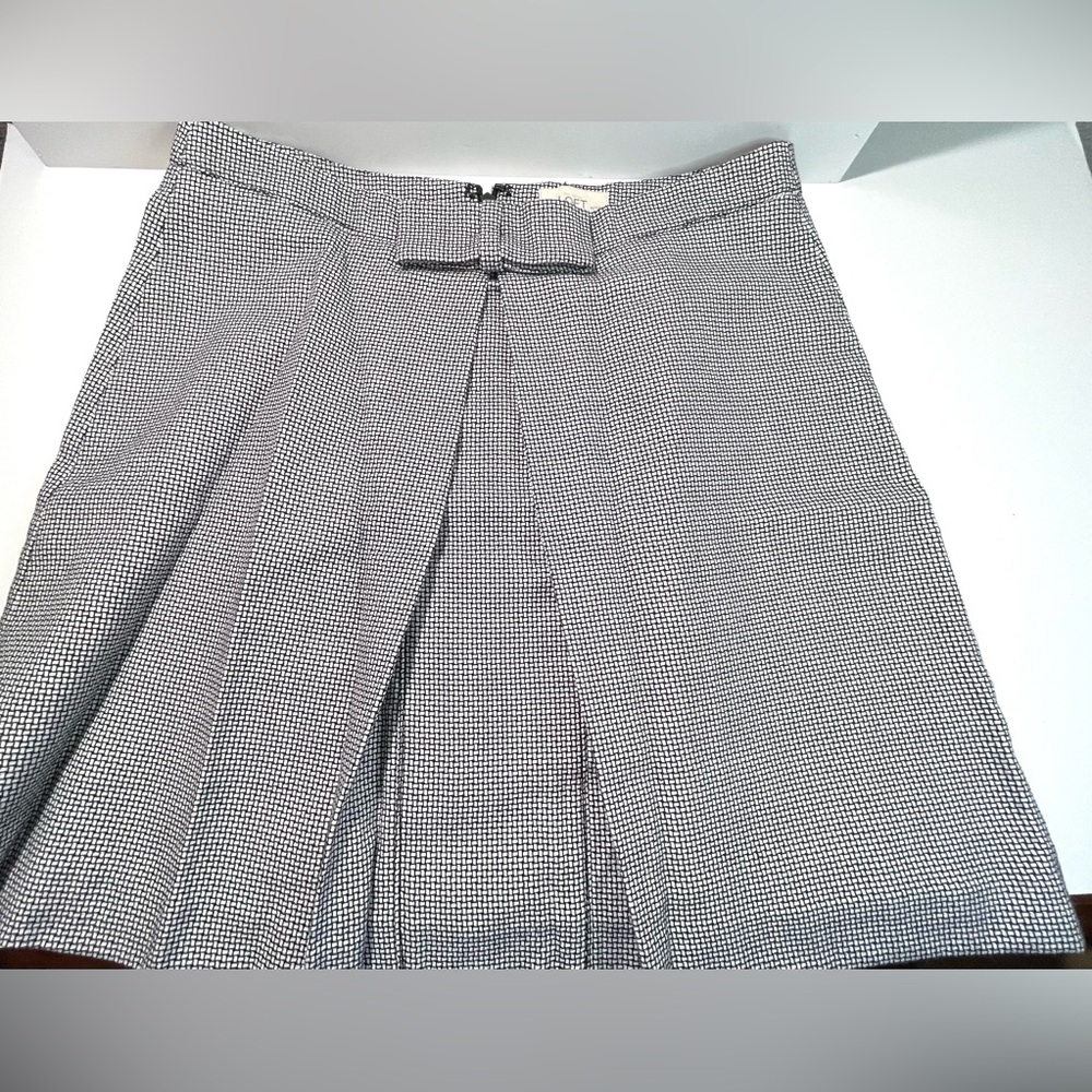 LOFT Black and White A-Line Skirt